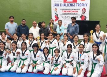 दुसऱ्या जैन चॅलेंज तायक्वांडो ट्रॉफी स्पर्धेमध्ये अनुभूती निवासी स्कूलला दुहेरी मुकूट