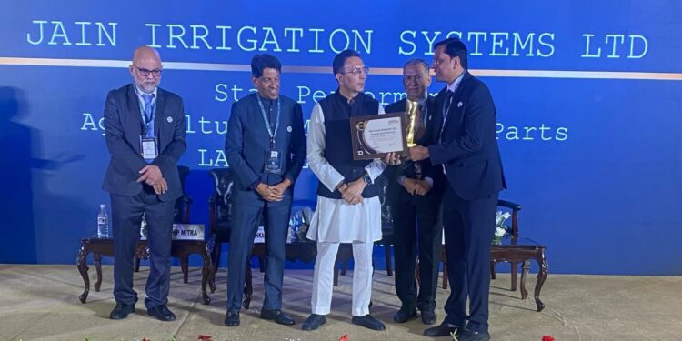 EEPC इंडियाच्या ५४ व्या राष्ट्रीय निर्यात उत्कृष्टतेसाठी जैन इरिगेशन सिस्टिम्स लि.ला ‘स्टार परफॉर्मर’ पुरस्कार