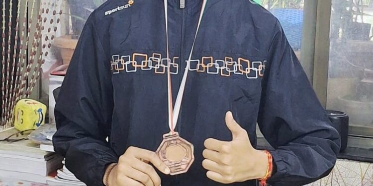 देवयानी पाटील हिला कांस्यपदक